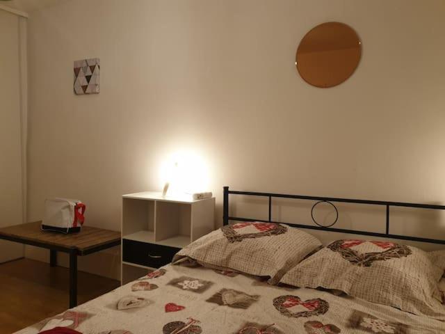 Rnb Locations Macon Apartment Bagian luar foto