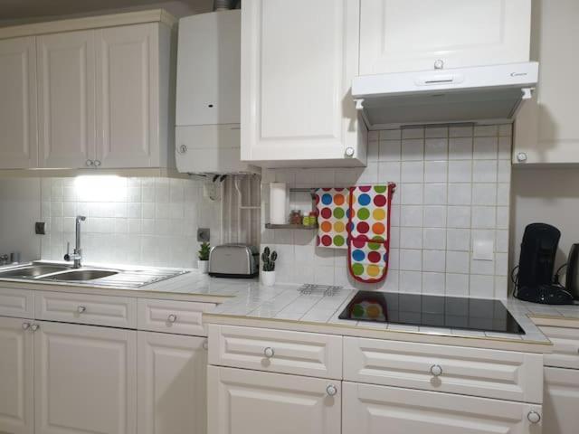 Rnb Locations Macon Apartment Bagian luar foto
