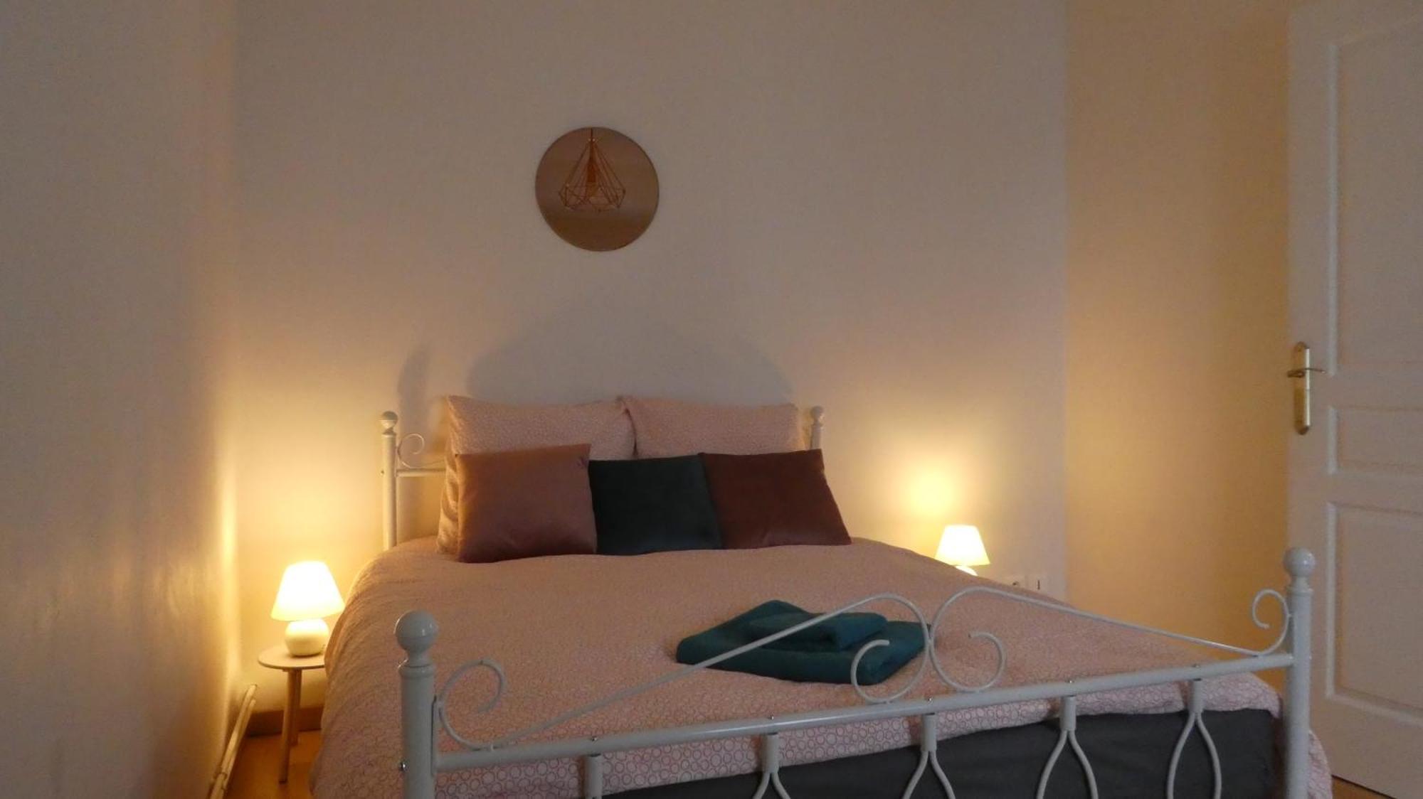 Rnb Locations Macon Apartment Bagian luar foto
